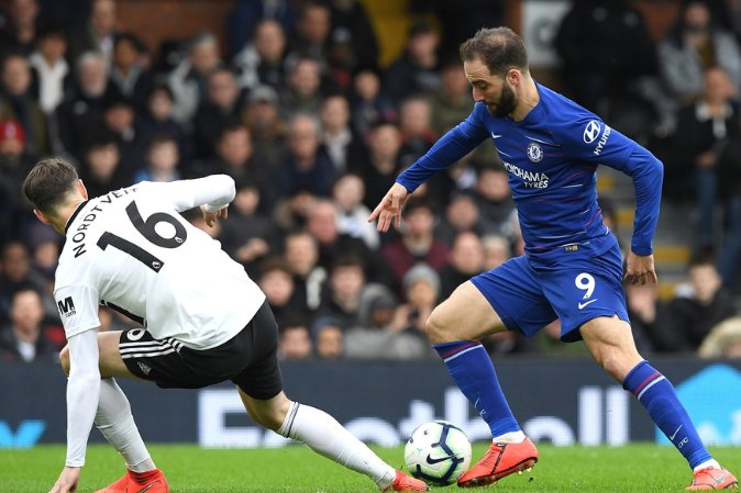 占旭刚任举重摔跤柔道中心主任，王励勤任乒羽中心副主任