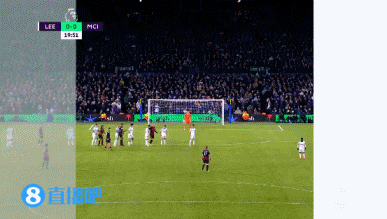 麦迪逊被担架抬出球场，弗兰克：看起来是重伤，这很残酷