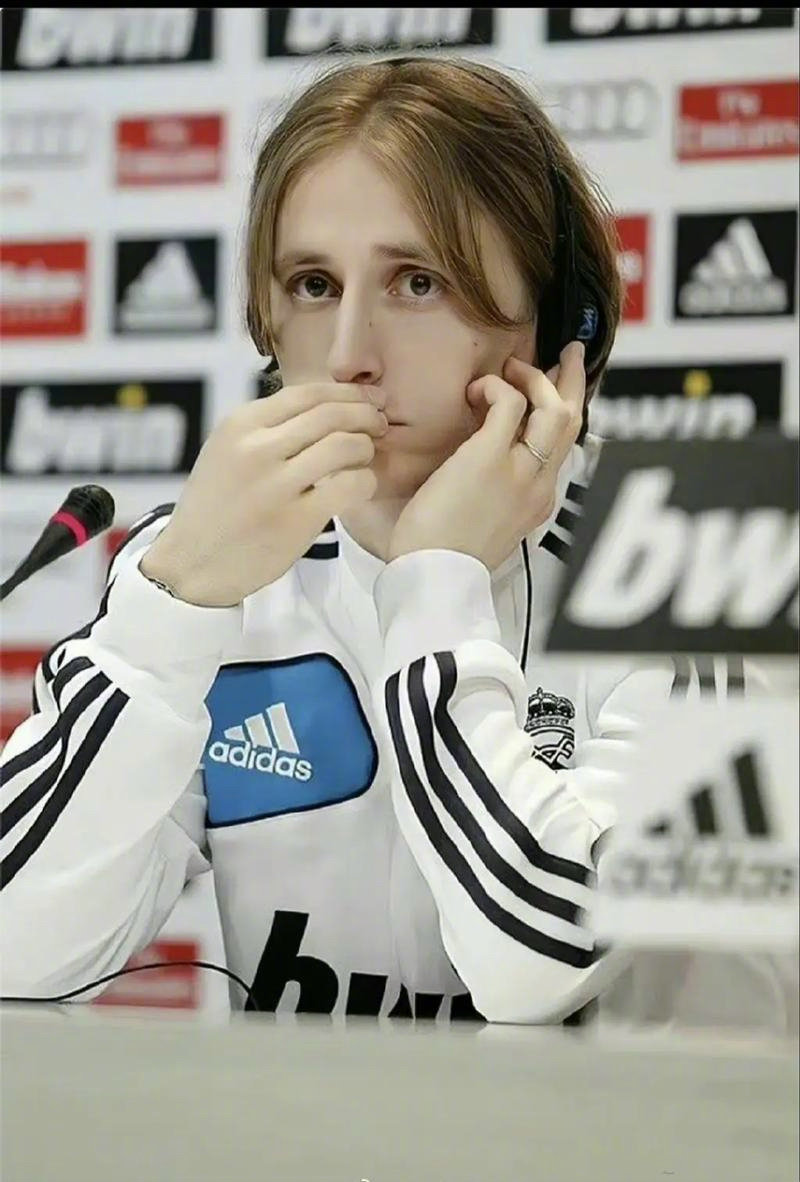 早报：既然你们都说我是进球机器……