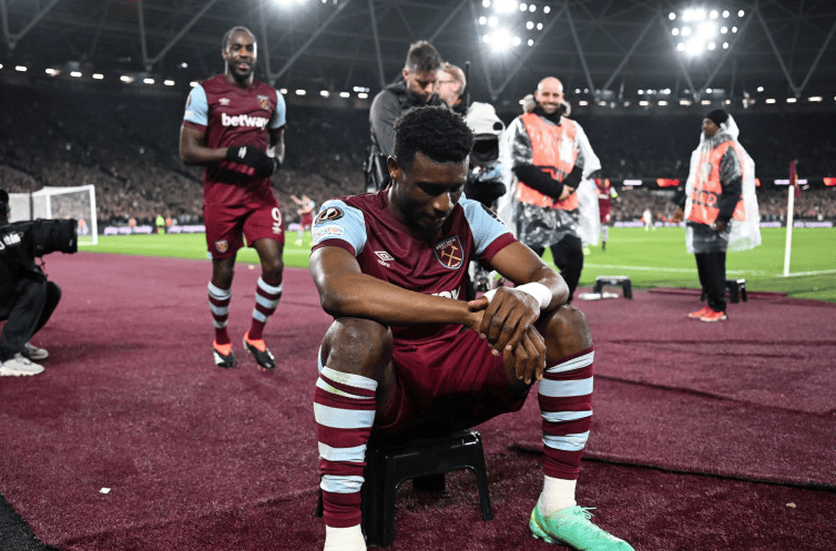 大连英博祝贺重庆铜梁龙冲超：祝愿贵俱乐部在中超再创佳绩